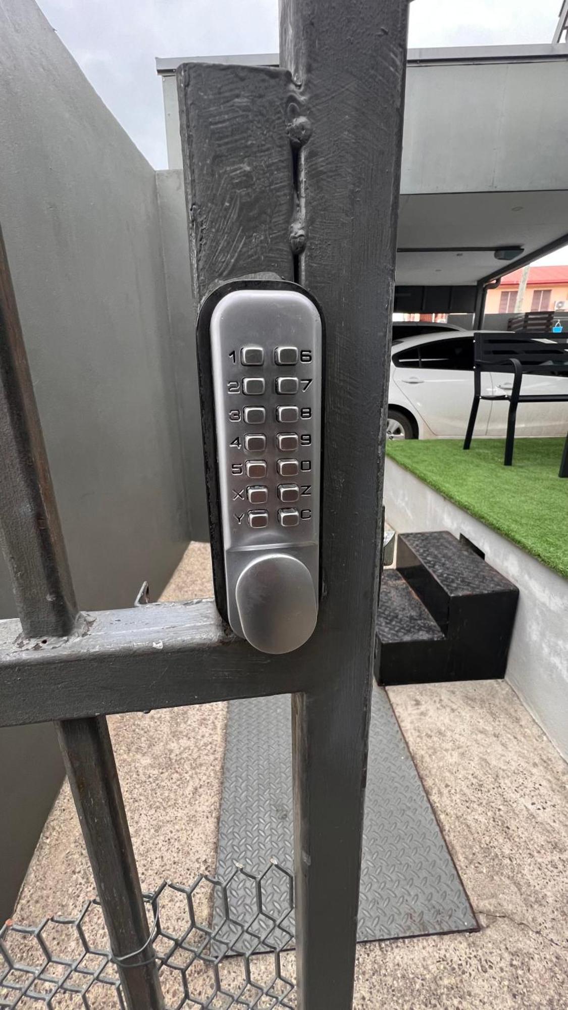 Greystone Apartments Nadi Luaran gambar